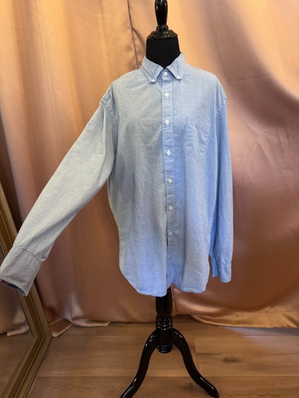 J. Crew Flex Washed Button Down Shirt Large L Classic Fit Blue Oxford Chambray